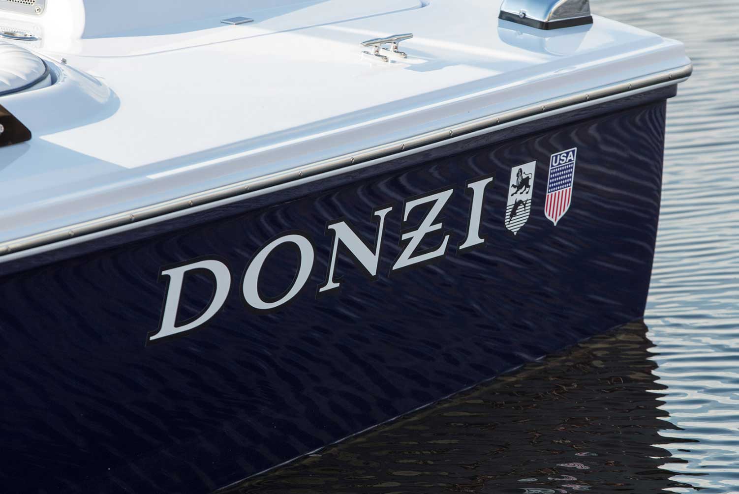 Donzi_22_Classic_detail